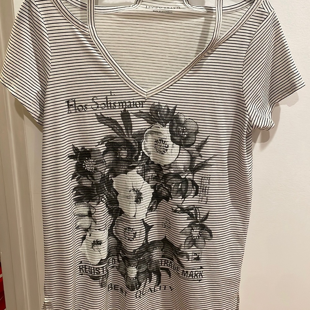 Lucky brand womens shirt